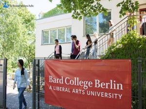 Annonce d'une bourse mondiale au Bard College de Berlin, en Allemagne, pour 2022