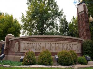 International Scholarship Awards at Lewis University, USA 2022-23