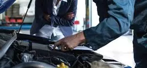 تدريب مهني في مجال ميكانيك السيارات من مؤسسة التدريب المهني في الأردن